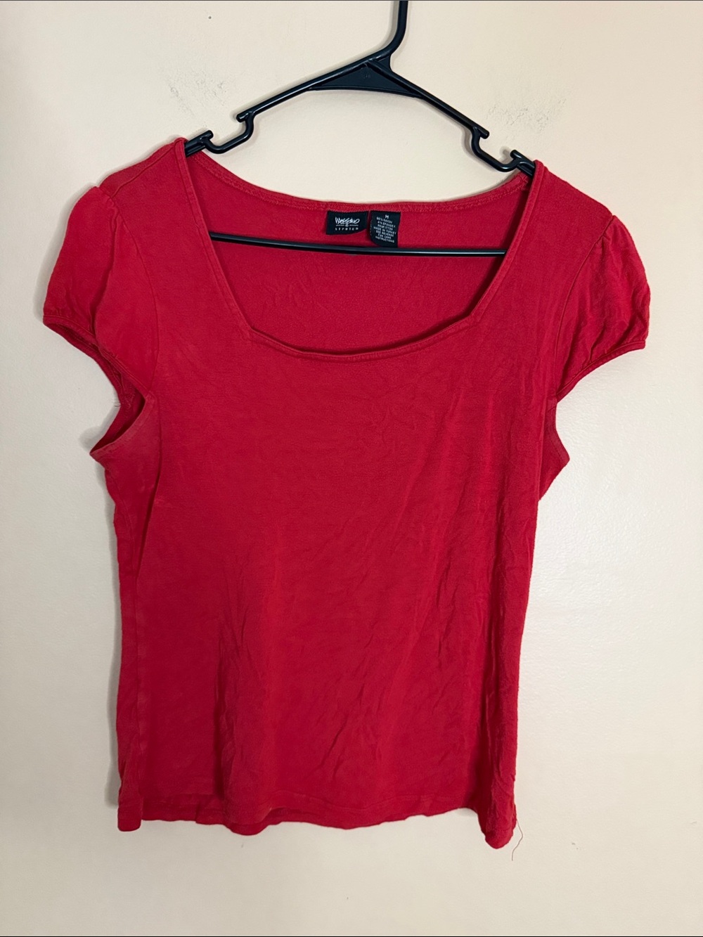 Worthington Red Scoop Neck Short Sleeve Tee